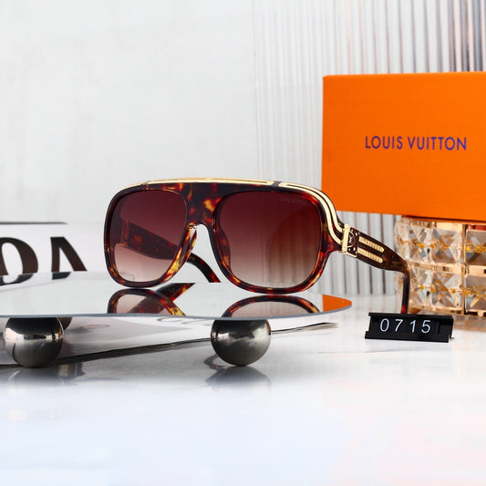 Retro Oversized Frame Sunglasses with Metal Accents 0715