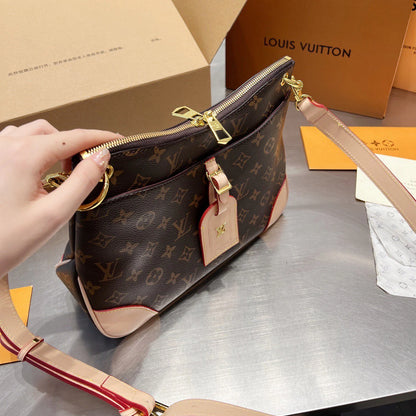 Classic Vintage Monogram Print Bag