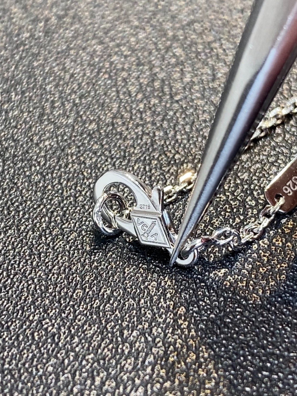 Guilloche Four-leaf Clover Necklace
