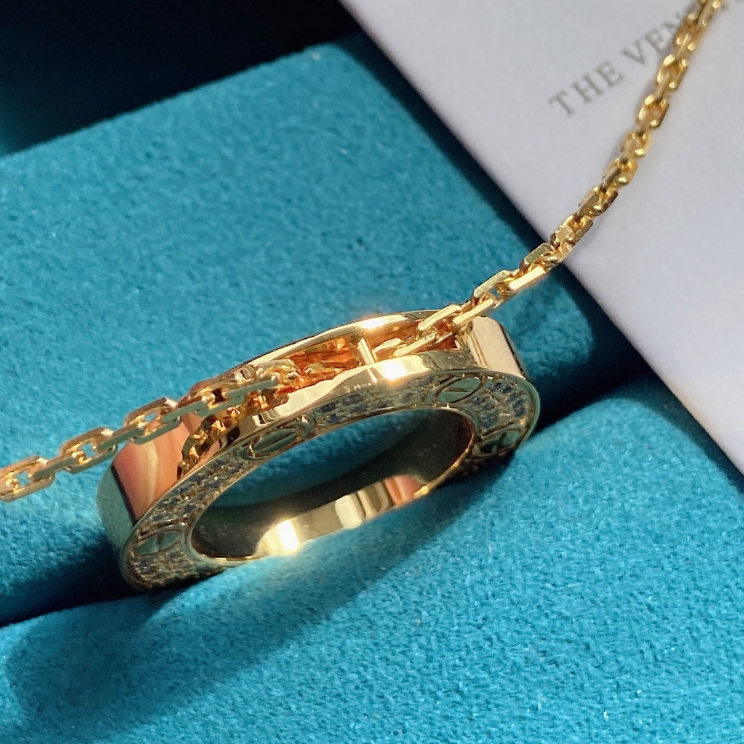 LOVE Series Gypsophila Necklace