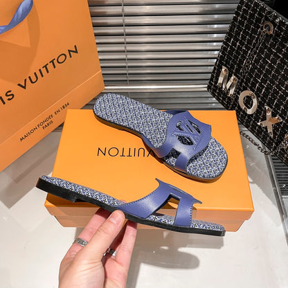 Cutout Letter Printed Slippers