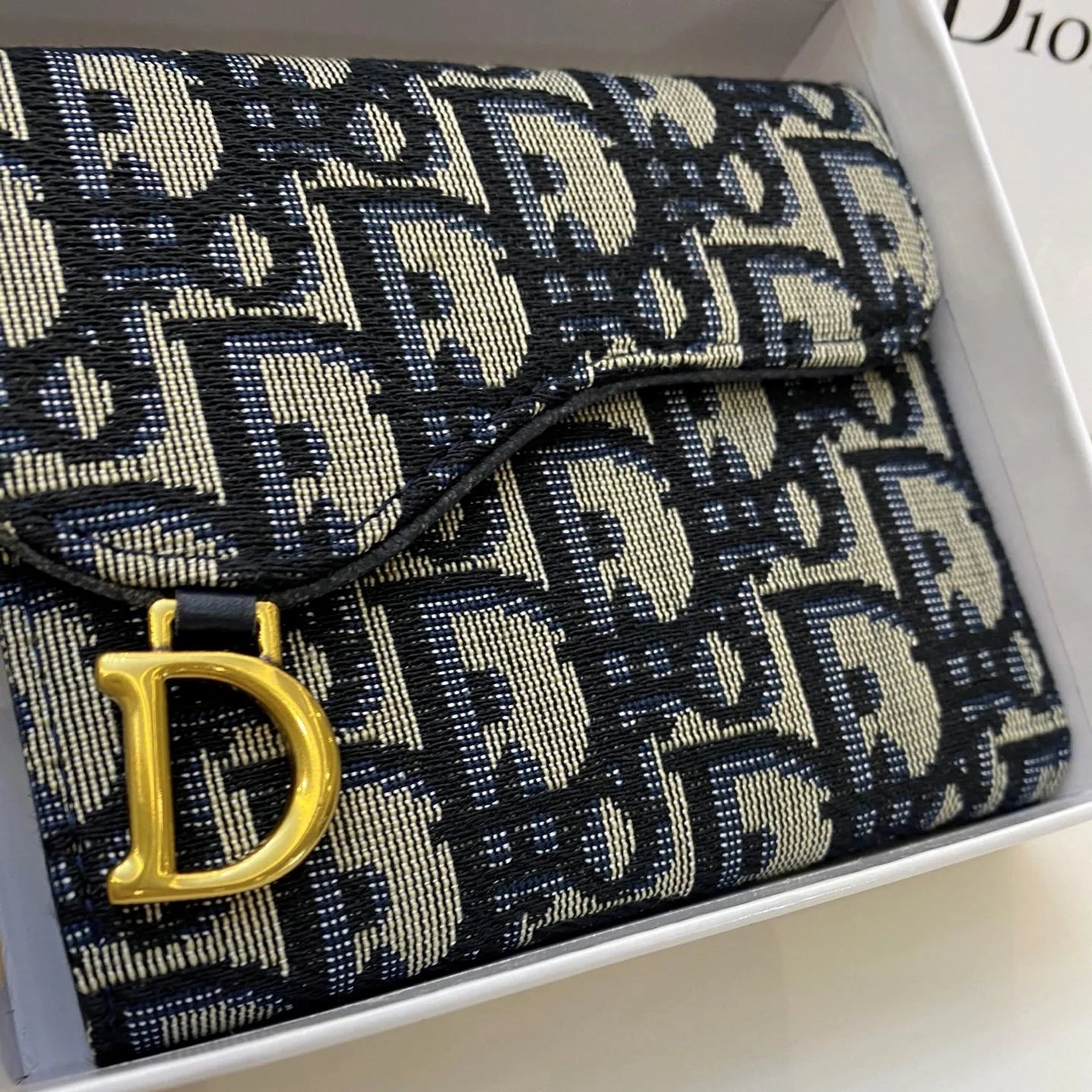 Ladies coin purse