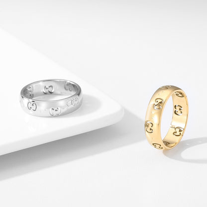 Cutout Curved Ring