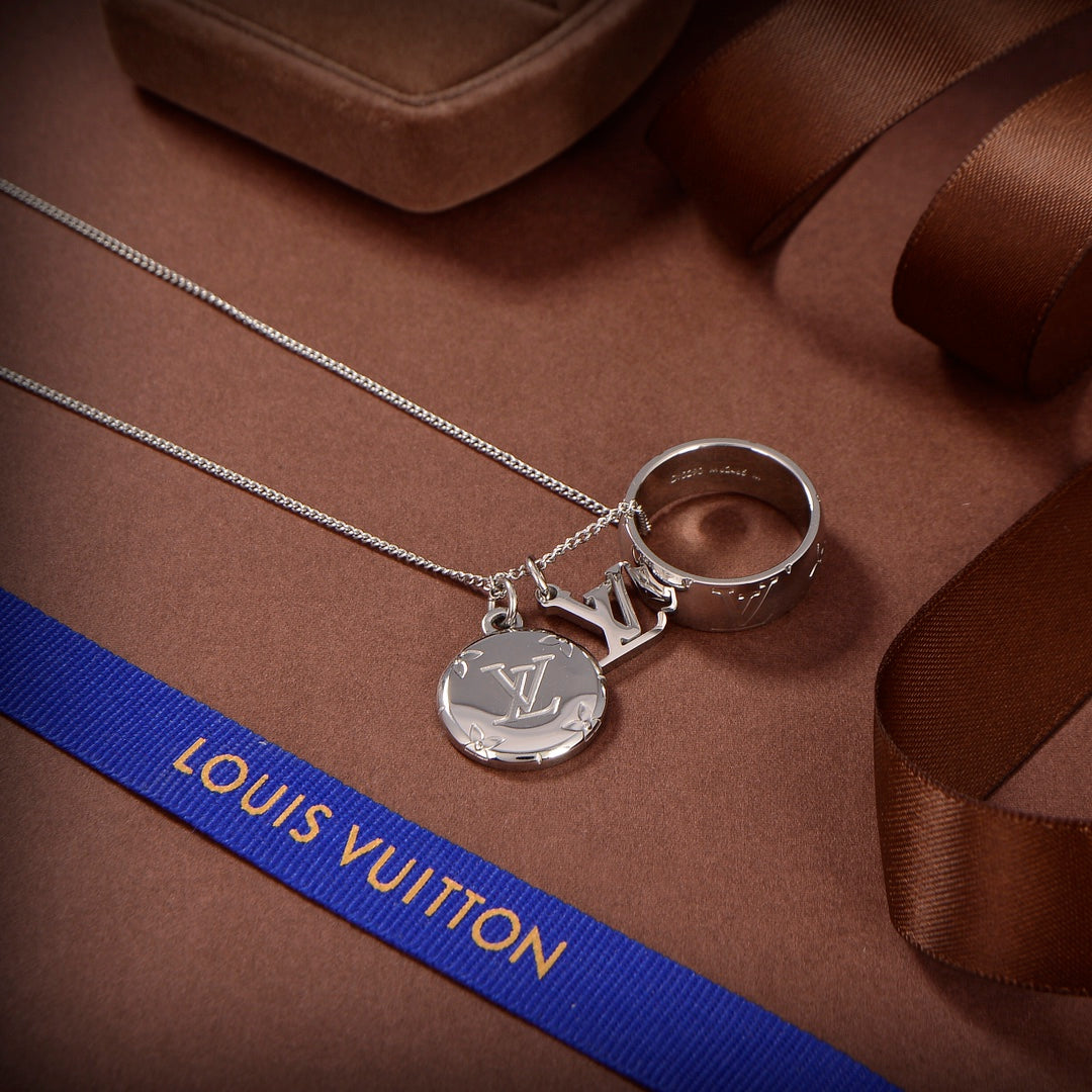 3 In 1 Ring Necklace