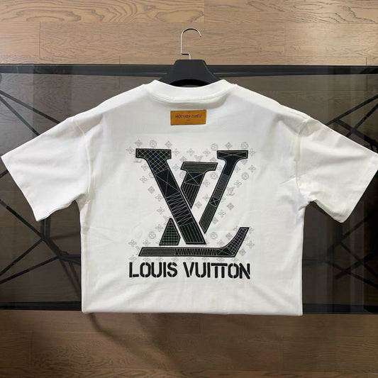 High quality patch embroidery t-shirt